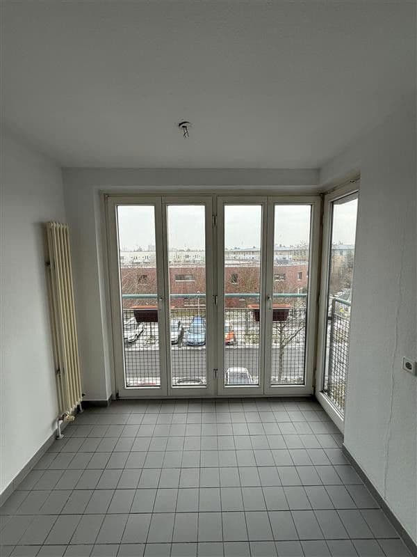 Prenájom bytu 3-izbový 89 m², Horkheimer Straße 1, Falkensee, Brandenbursko Prenájom bytu 3-izbový 89 m², Horkheimer Straße 1, Falkensee, Brandenbursko