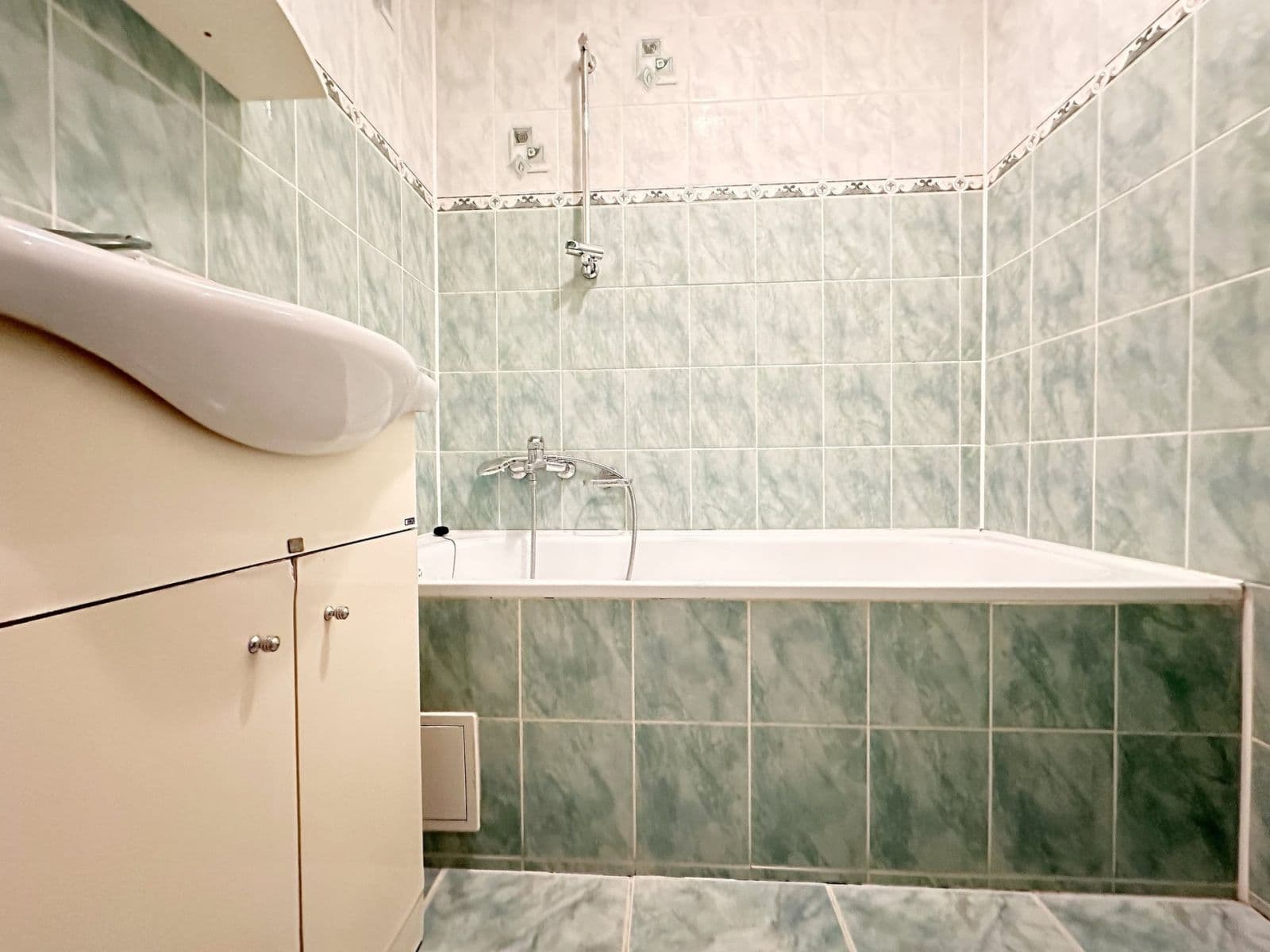 Prenájom bytu 2-izbový 54 m², Kafkova, Praha, Praha Prenájom bytu 2-izbový 54 m², Kafkova, Praha, Praha