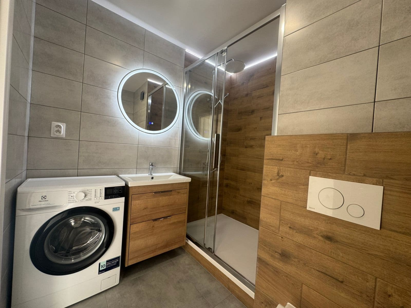 Predaj bytu 2-izbový 43 m², Nad Starou pískovnou, Praha, Praha Predaj bytu 2-izbový 43 m², Nad Starou pískovnou, Praha, Praha