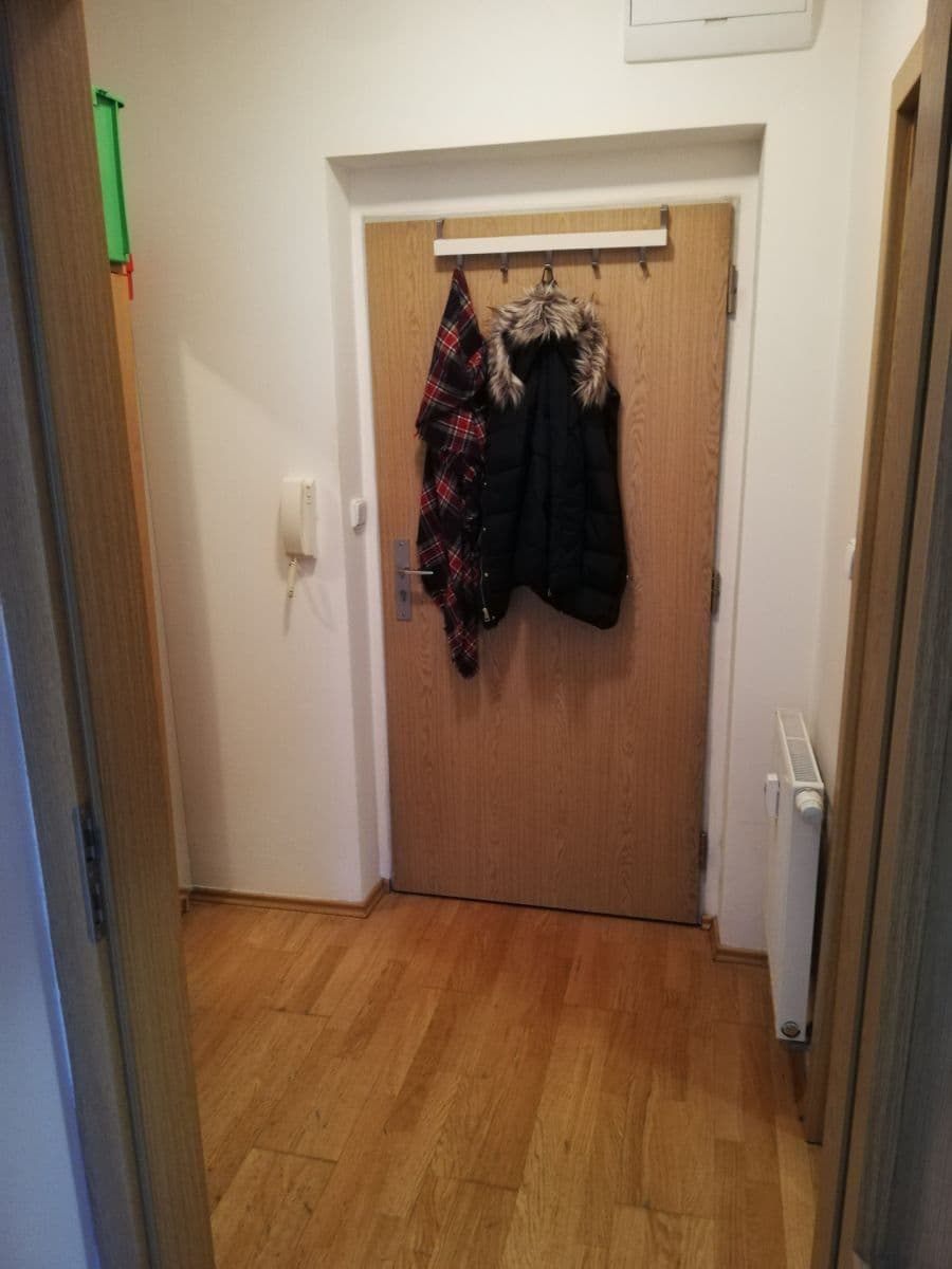 Predaj bytu 1-izbový 35 m², Tupolevova, Praha, Praha Predaj bytu 1-izbový 35 m², Tupolevova, Praha, Praha