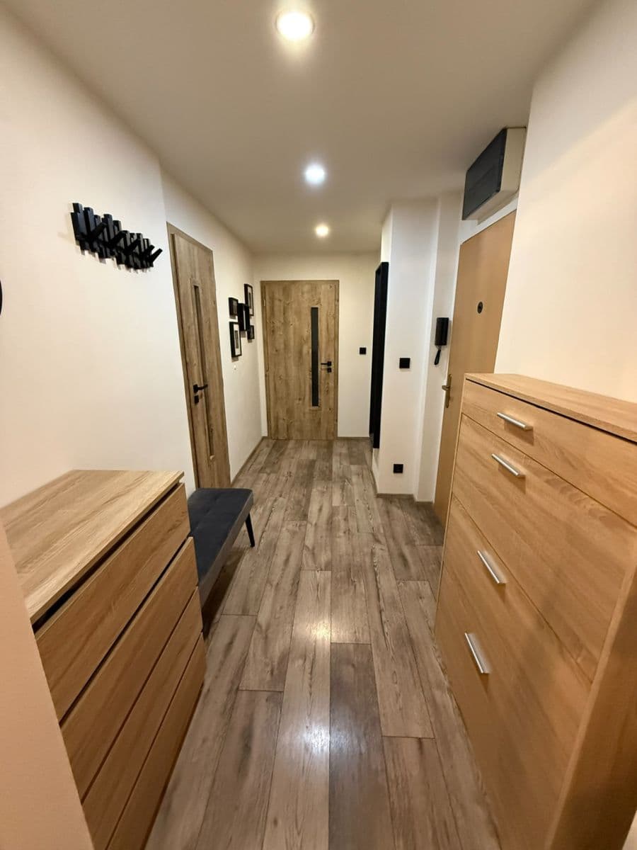 Prenájom bytu 2-izbový 56 m², Hradecká, Stod, Plzeňský kraj Prenájom bytu 2-izbový 56 m², Hradecká, Stod, Plzeňský kraj