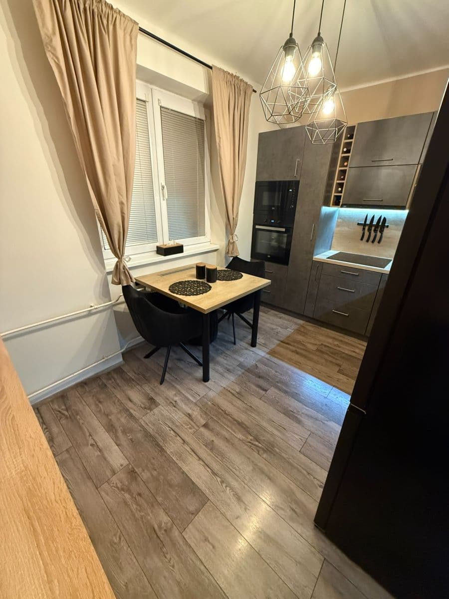 Prenájom bytu 2-izbový 56 m², Hradecká, Stod, Plzeňský kraj Prenájom bytu 2-izbový 56 m², Hradecká, Stod, Plzeňský kraj