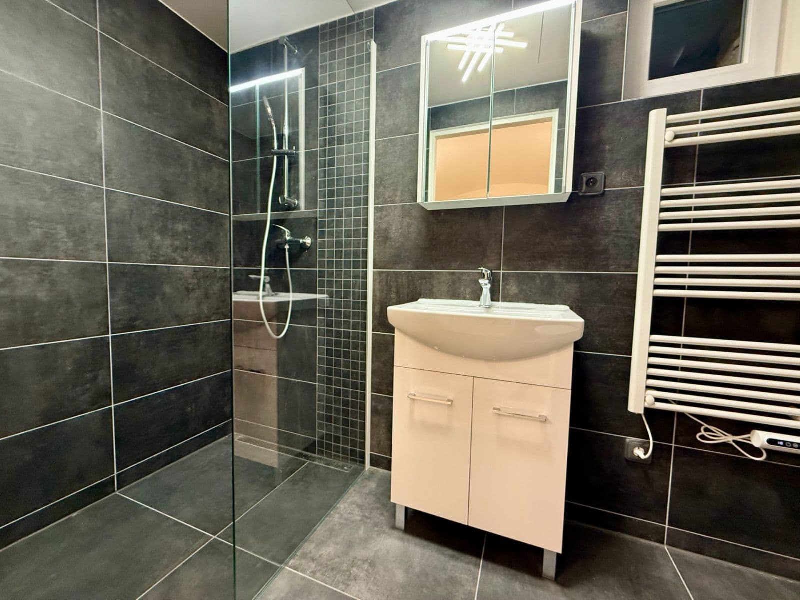 Predaj bytu 2-izbový 56 m², Čestmírova, Praha, Praha Predaj bytu 2-izbový 56 m², Čestmírova, Praha, Praha