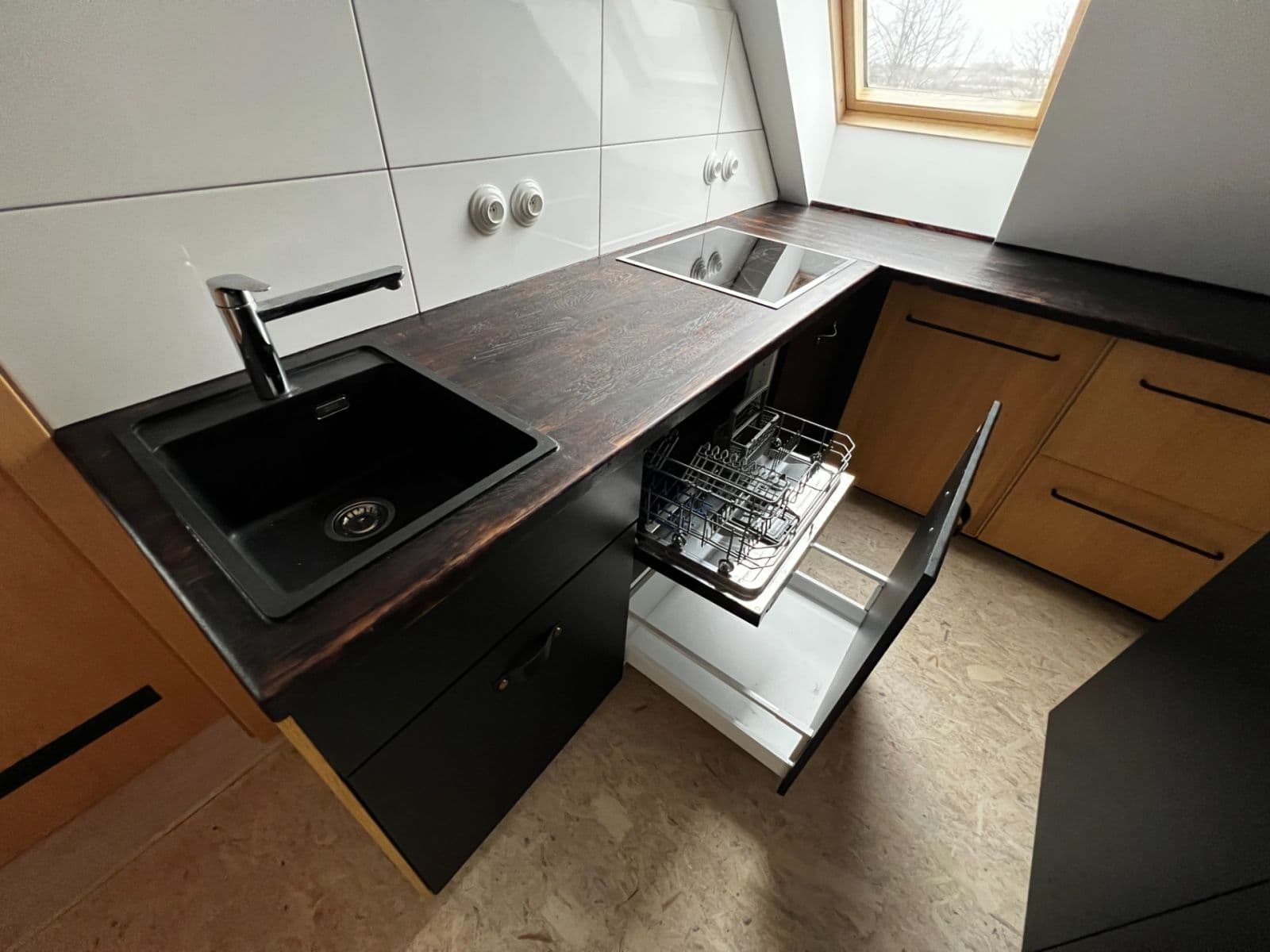 Prenájom bytu 2-izbový 60 m², Pražská, Třebíč, Kraj Vysočina Prenájom bytu 2-izbový 60 m², Pražská, Třebíč, Kraj Vysočina