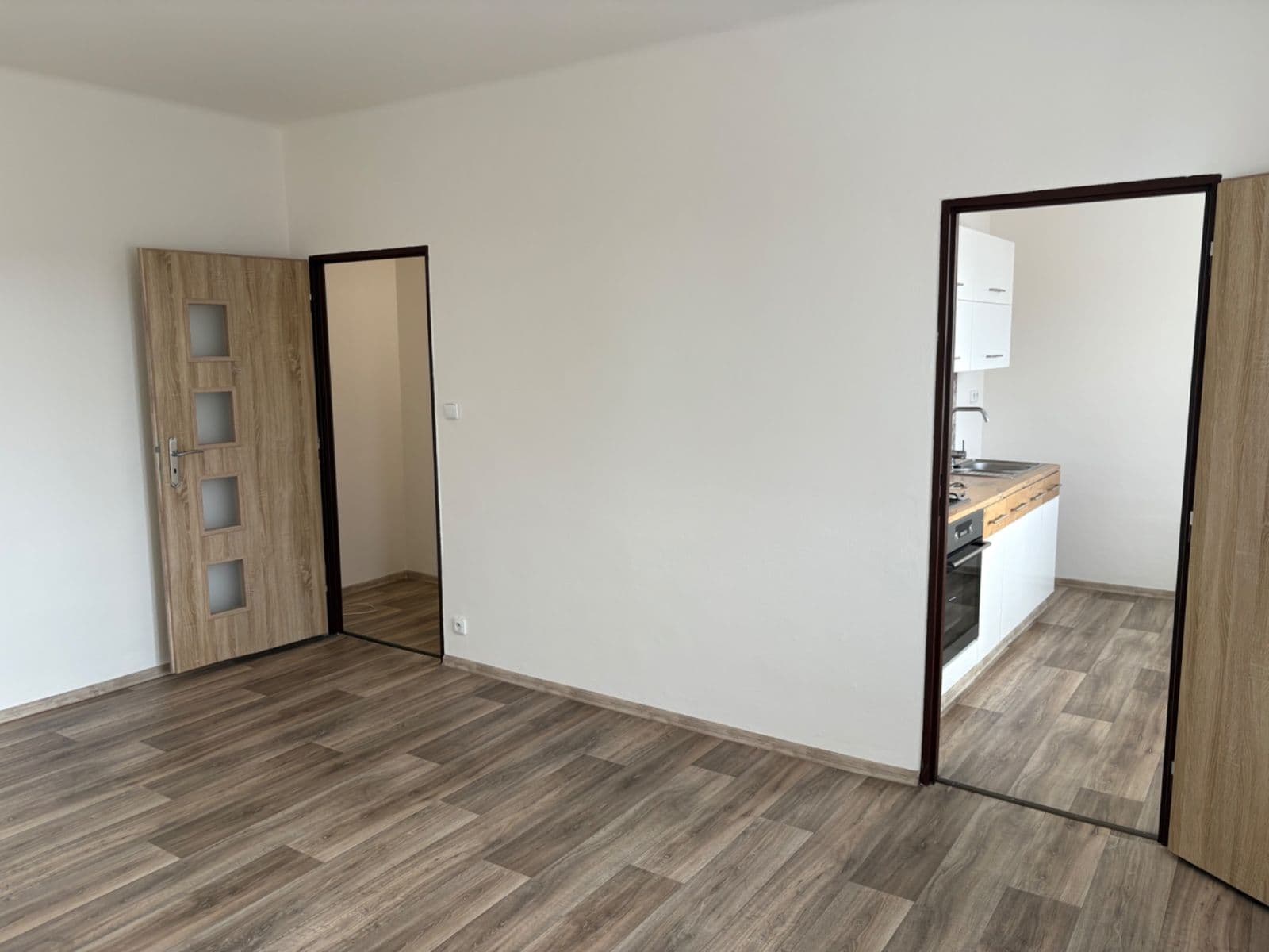 Prenájom bytu 2-izbový 50 m², Komenského, Chuchelná, Moravskoslezský kraj Prenájom bytu 2-izbový 50 m², Komenského, Chuchelná, Moravskoslezský kraj