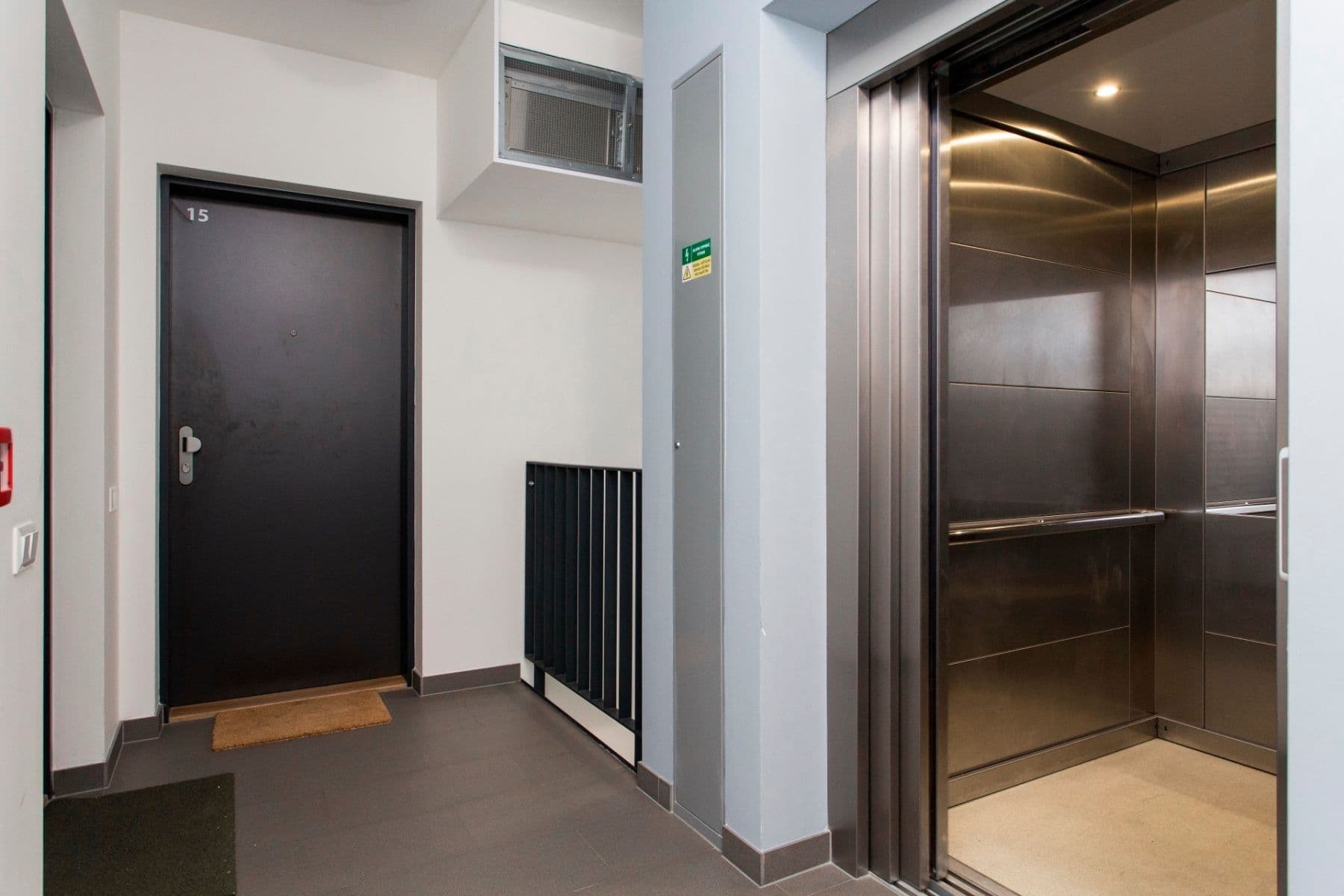 Prenájom bytu 1-izbový 27 m², Olgy Havlové, Praha, Praha Prenájom bytu 1-izbový 27 m², Olgy Havlové, Praha, Praha