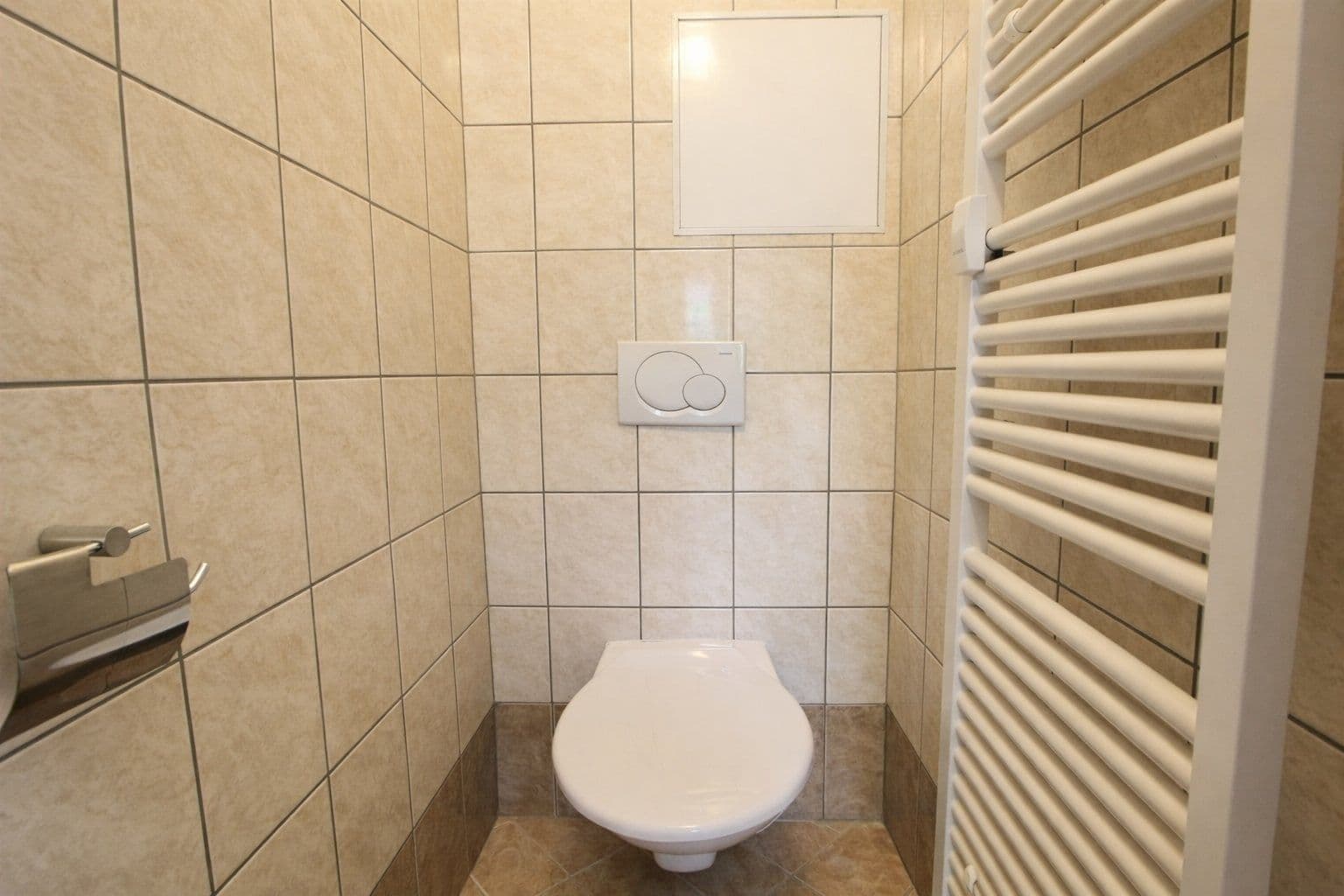 Prenájom bytu 4-izbový 110 m², Na Hřebenkách, Praha, Praha Prenájom bytu 4-izbový 110 m², Na Hřebenkách, Praha, Praha