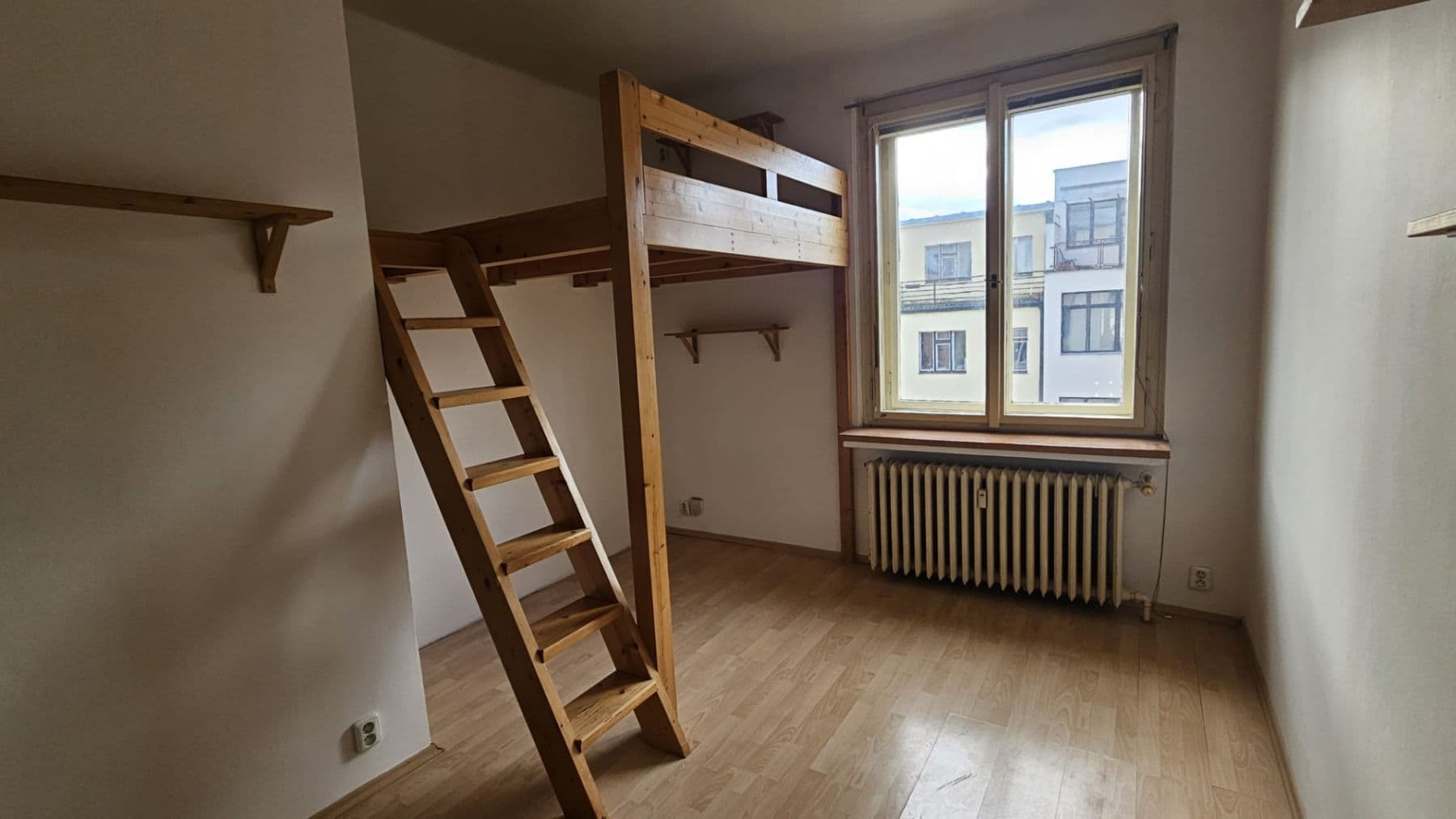 Prenájom bytu 1-izbový 20 m², Podplukovníka Sochora, Praha, Praha Prenájom bytu 1-izbový 20 m², Podplukovníka Sochora, Praha, Praha