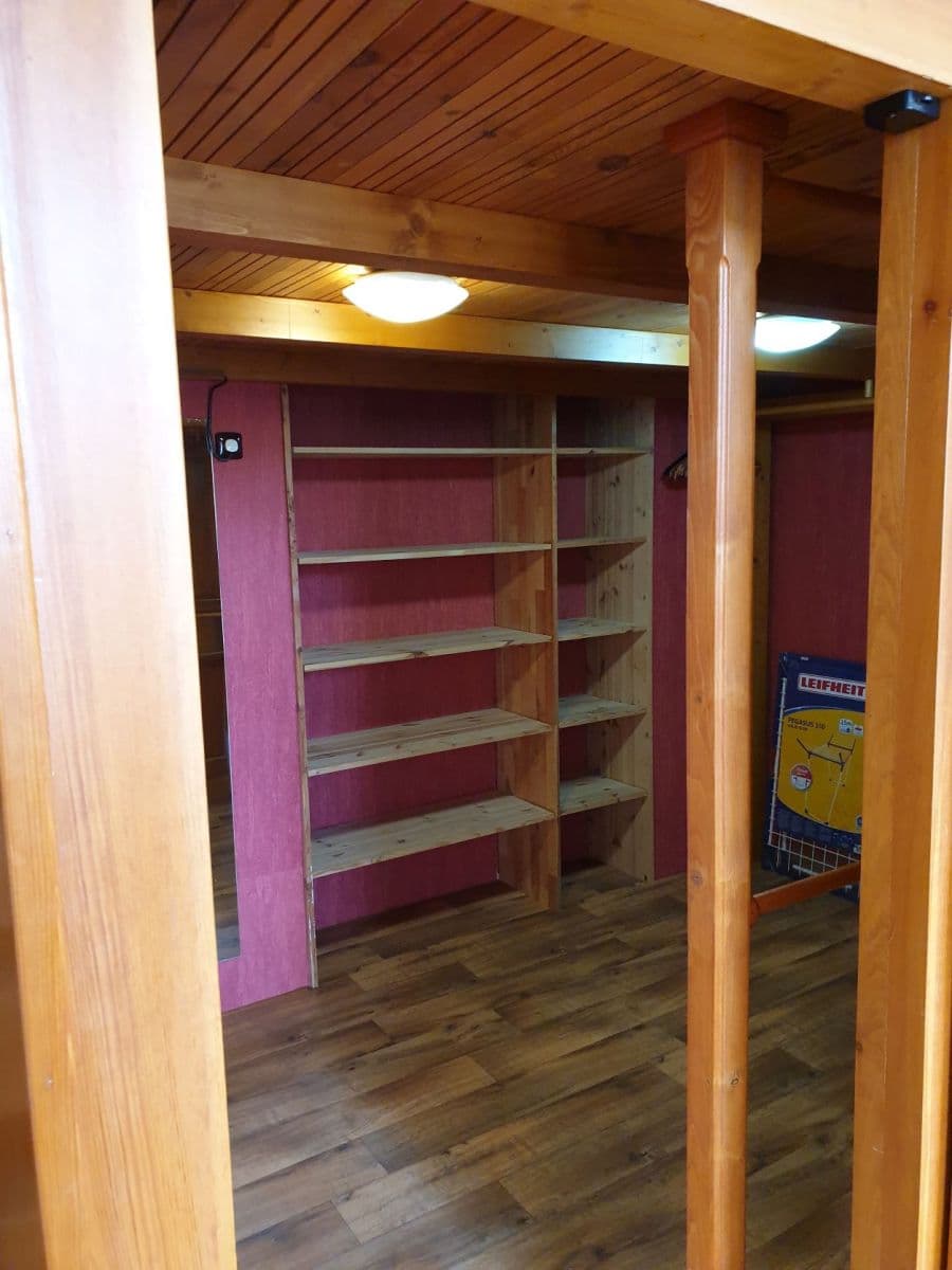 Prenájom bytu 2-izbový 53 m², Arbesovo náměstí, Praha, Praha Prenájom bytu 2-izbový 53 m², Arbesovo náměstí, Praha, Praha