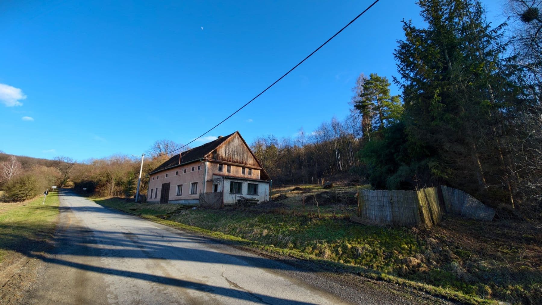 Predaj domu 240 m², pozemek 2.081 m², Kunkovice, Zlínský kraj Predaj domu 240 m², pozemek 2.081 m², Kunkovice, Zlínský kraj