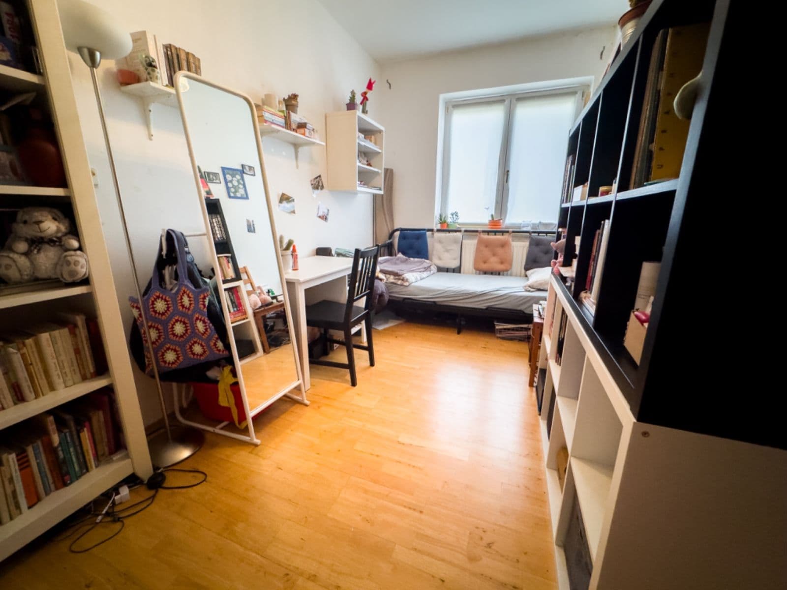 Predaj bytu 4-izbový 95 m², Hulvácká, Ostrava, Moravskoslezský kraj Predaj bytu 4-izbový 95 m², Hulvácká, Ostrava, Moravskoslezský kraj