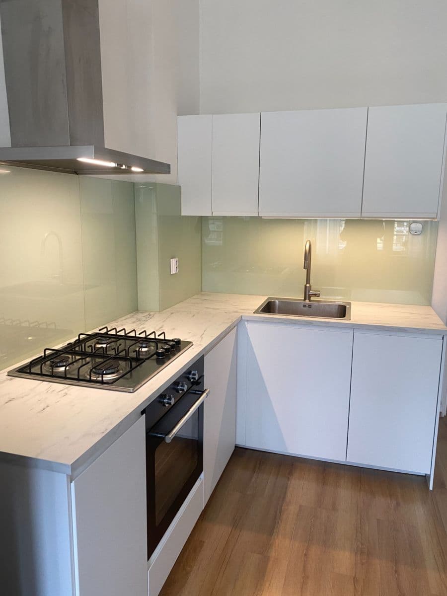 Prenájom bytu 2-izbový 44 m², náměstí Dr. Václava Holého, Praha, Praha Prenájom bytu 2-izbový 44 m², náměstí Dr. Václava Holého, Praha, Praha