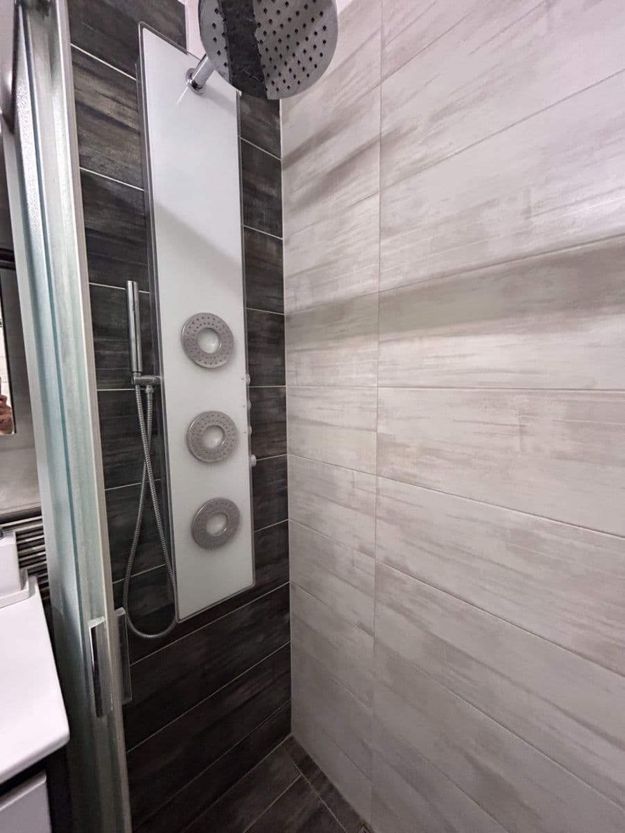 Predaj bytu 3-izbový 56 m², Francouzská, Ostrava, Moravskoslezský kraj Predaj bytu 3-izbový 56 m², Francouzská, Ostrava, Moravskoslezský kraj