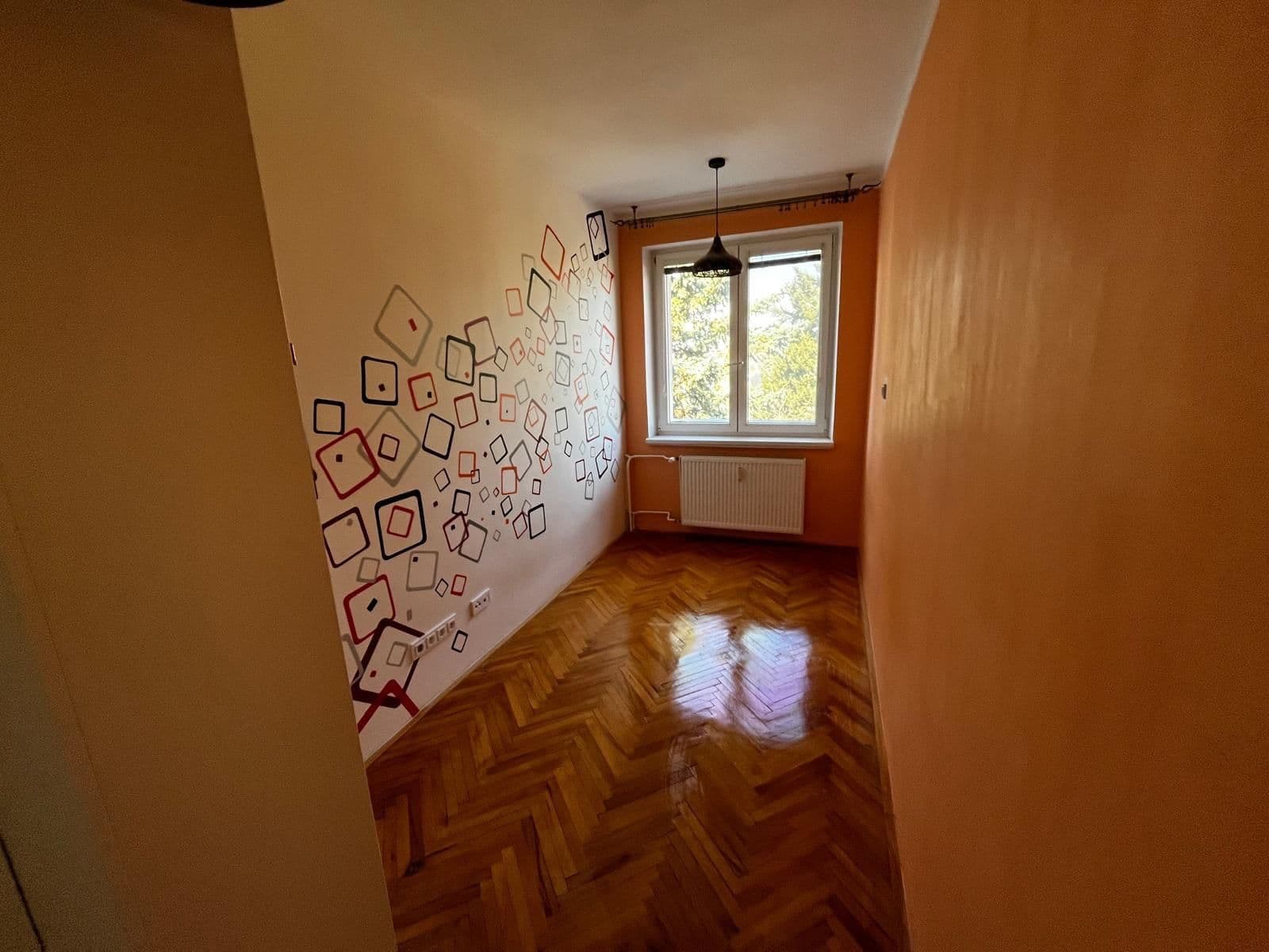 Prenájom bytu 3-izbový 64 m², Něvská, Praha, Praha Prenájom bytu 3-izbový 64 m², Něvská, Praha, Praha
