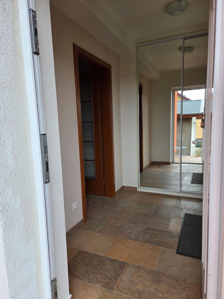 Predaj domu 250 m², pozemek 912 m², Na Libovínek, Bašť, Středočeský kraj Predaj domu 250 m², pozemek 912 m², Na Libovínek, Bašť, Středočeský kraj