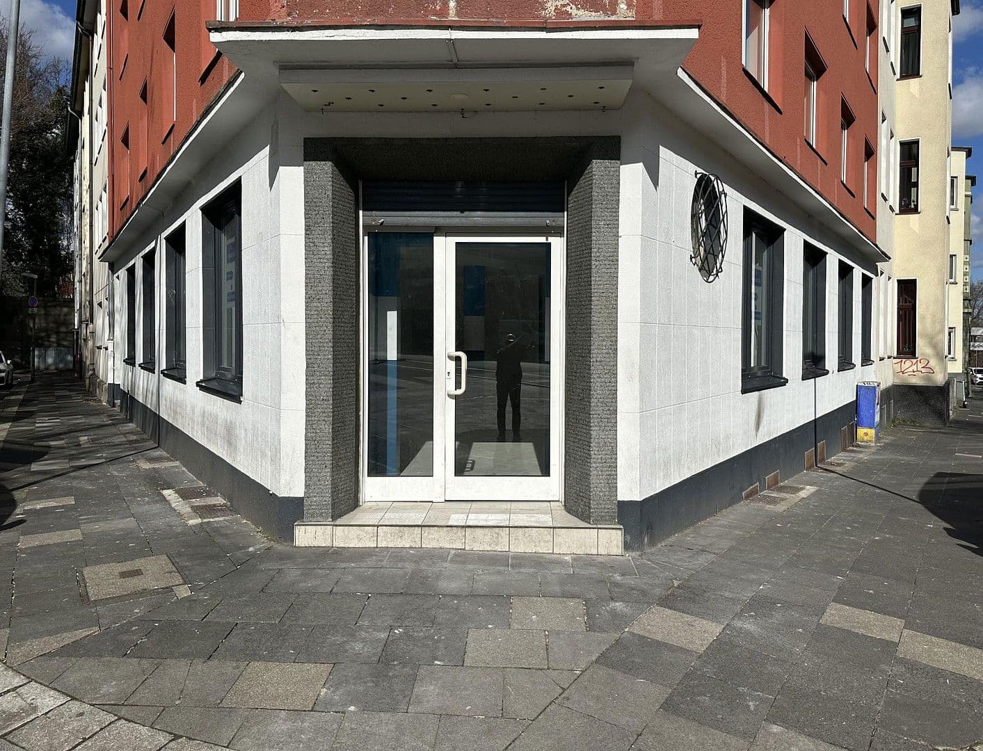 Prenájom nebytového priestoru 115 m², Am Ostpark 2, Essen, Severné Porýnie - Westfálsko Prenájom nebytového priestoru 115 m², Am Ostpark 2, Essen, Severné Porýnie - Westfálsko