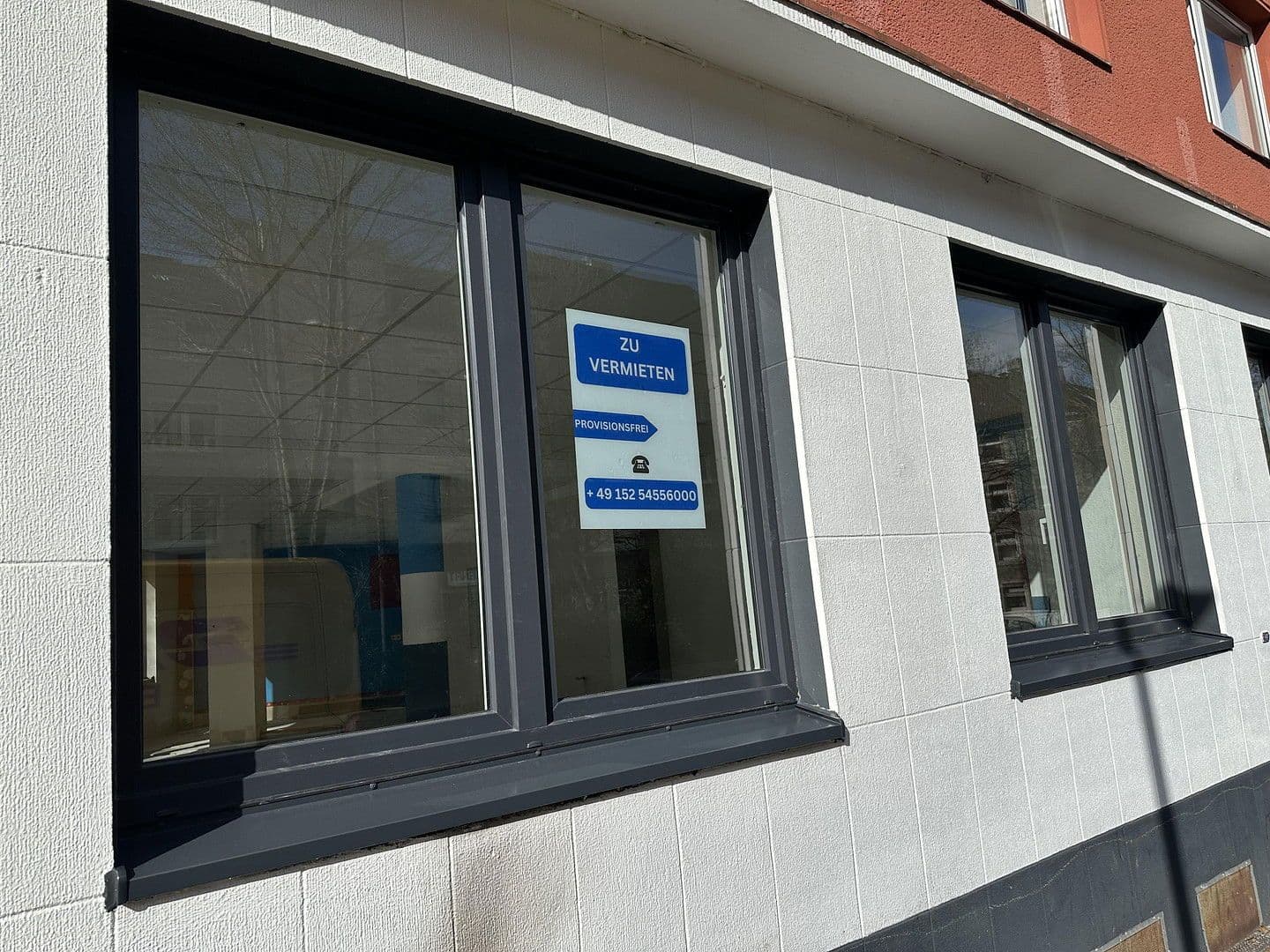 Prenájom nebytového priestoru 115 m², Am Ostpark 2, Essen, Severné Porýnie - Westfálsko Prenájom nebytového priestoru 115 m², Am Ostpark 2, Essen, Severné Porýnie - Westfálsko