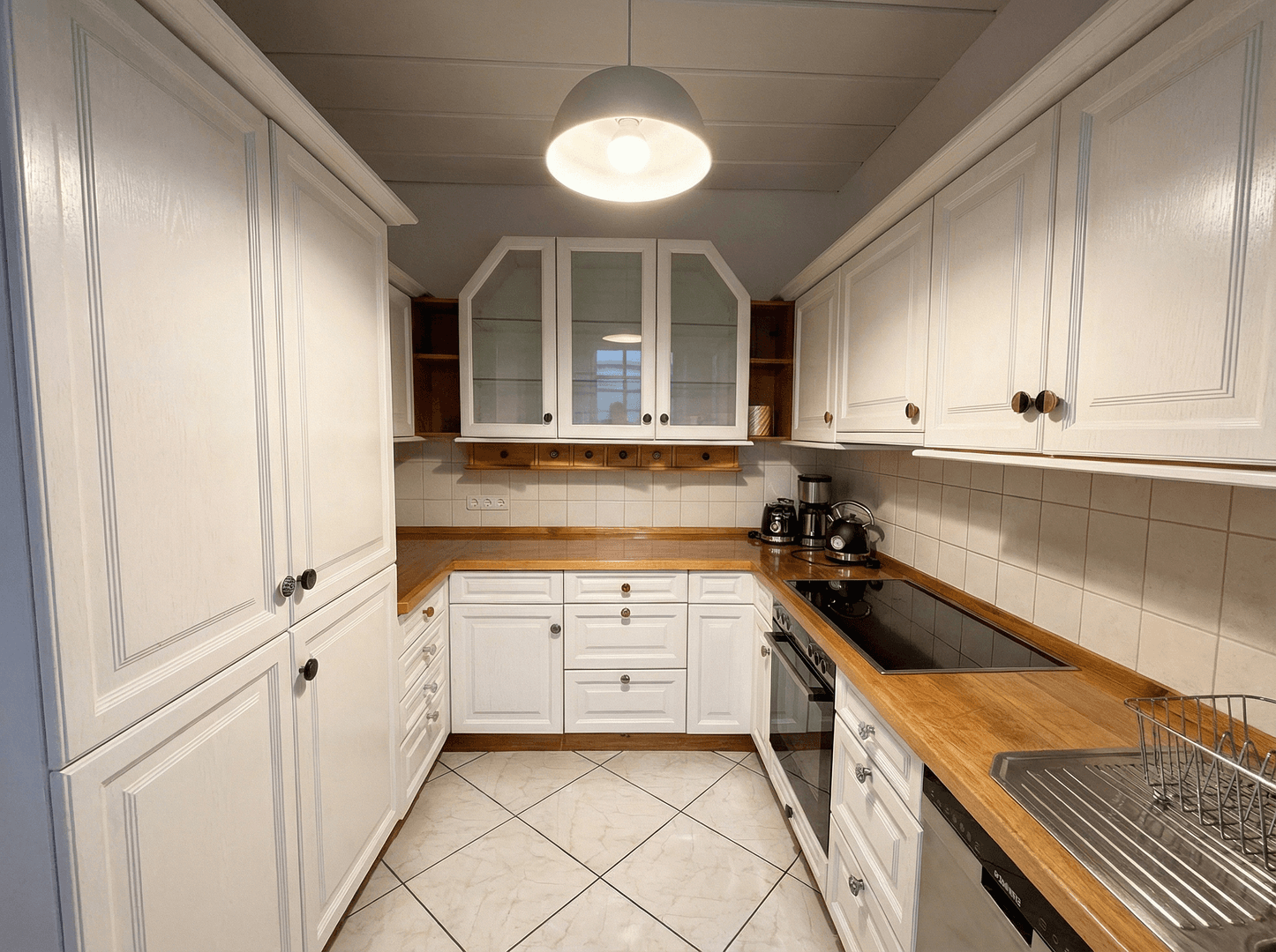 Prenájom bytu 1-izbový 200 m², Predigerberg 14, Augsburg, Bavorsko Prenájom bytu 1-izbový 200 m², Predigerberg 14, Augsburg, Bavorsko