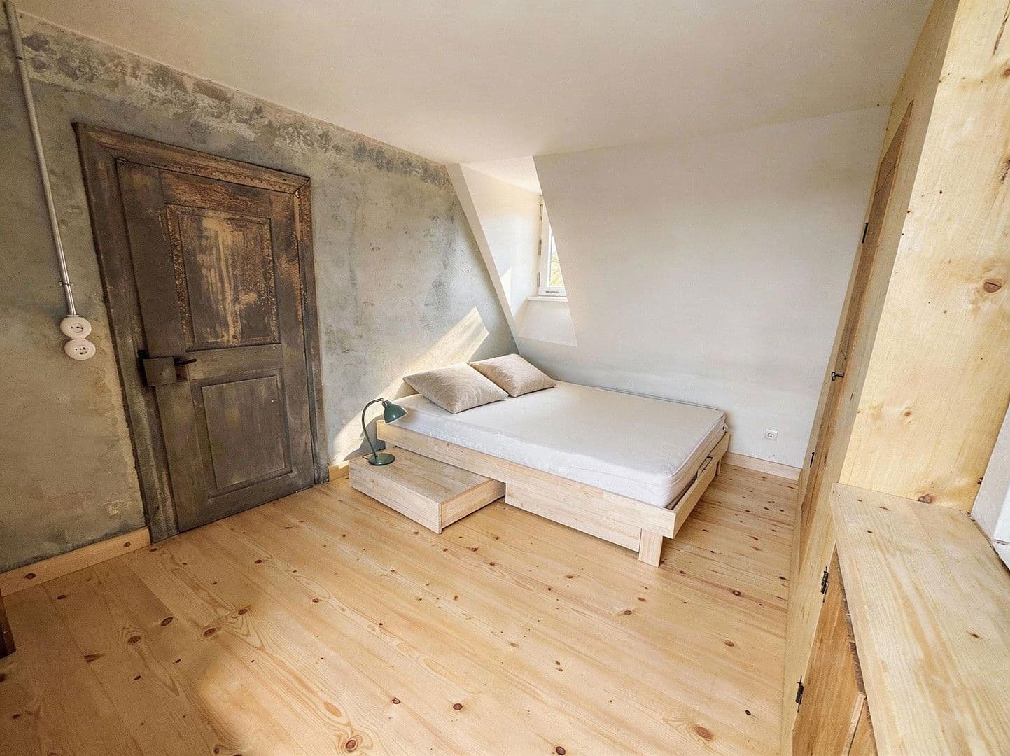 Prenájom bytu 1-izbový 200 m², Predigerberg 14, Augsburg, Bavorsko Prenájom bytu 1-izbový 200 m², Predigerberg 14, Augsburg, Bavorsko