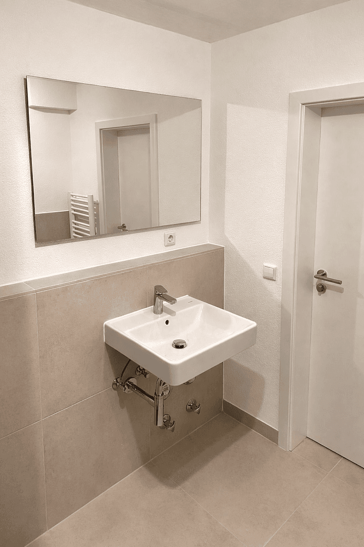 Prenájom bytu 1-izbový 31 m², Stuttgart-Möhringen, Bádensko-Wurttembersko Prenájom bytu 1-izbový 31 m², Stuttgart-Möhringen, Bádensko-Wurttembersko