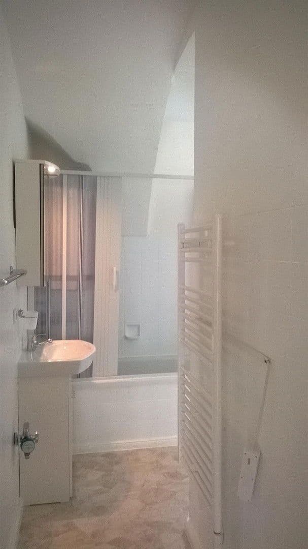 Prenájom bytu 3-izbový 84 m², Wangen im Allgäu, Bádensko-Wurttembersko Prenájom bytu 3-izbový 84 m², Wangen im Allgäu, Bádensko-Wurttembersko