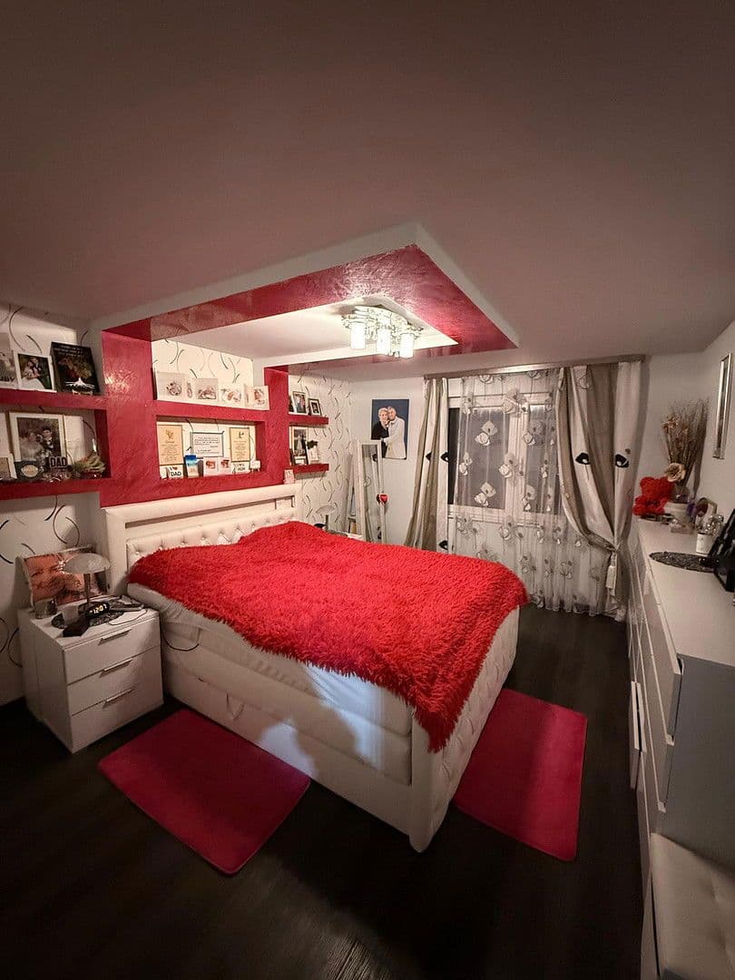 Predaj domu 387 m², pozemek 899 m², Rießstraße 20, BW, Magstadt, Bádensko-Wurttembersko Predaj domu 387 m², pozemek 899 m², Rießstraße 20, BW, Magstadt, Bádensko-Wurttembersko