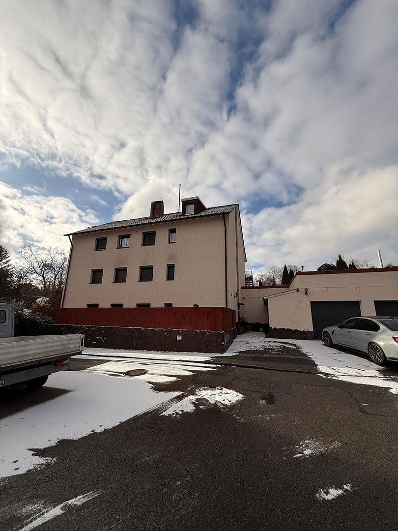 Predaj domu 387 m², pozemek 899 m², Rießstraße 20, BW, Magstadt, Bádensko-Wurttembersko Predaj domu 387 m², pozemek 899 m², Rießstraße 20, BW, Magstadt, Bádensko-Wurttembersko