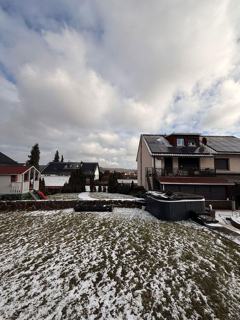 Predaj domu 387 m², pozemek 899 m², Rießstraße 20, BW, Magstadt, Bádensko-Wurttembersko Predaj domu 387 m², pozemek 899 m², Rießstraße 20, BW, Magstadt, Bádensko-Wurttembersko