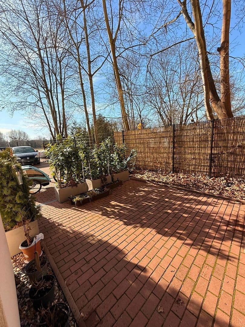 Prenájom bytu 3-izbový 70 m², Wannseestr., Stahnsdorf, Brandenbursko Prenájom bytu 3-izbový 70 m², Wannseestr., Stahnsdorf, Brandenbursko