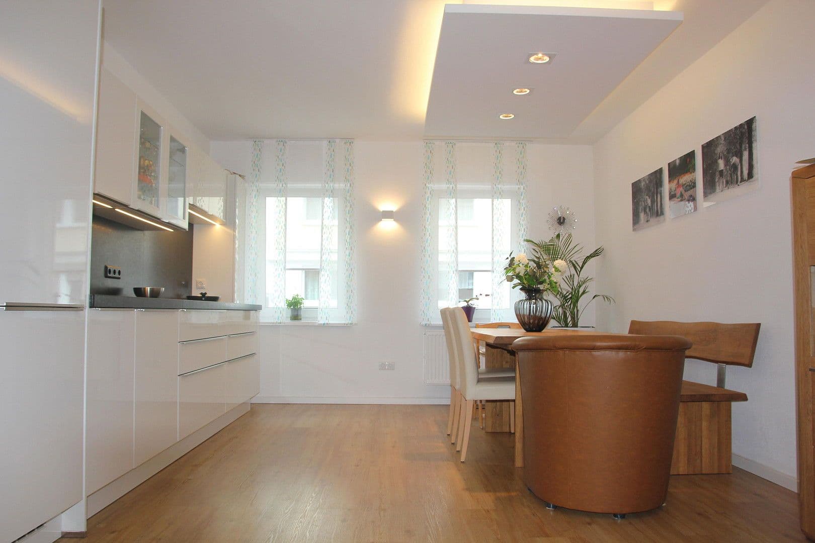 Prenájom bytu 4-izbový 118 m², Nürnberg, Bavorsko Prenájom bytu 4-izbový 118 m², Nürnberg, Bavorsko