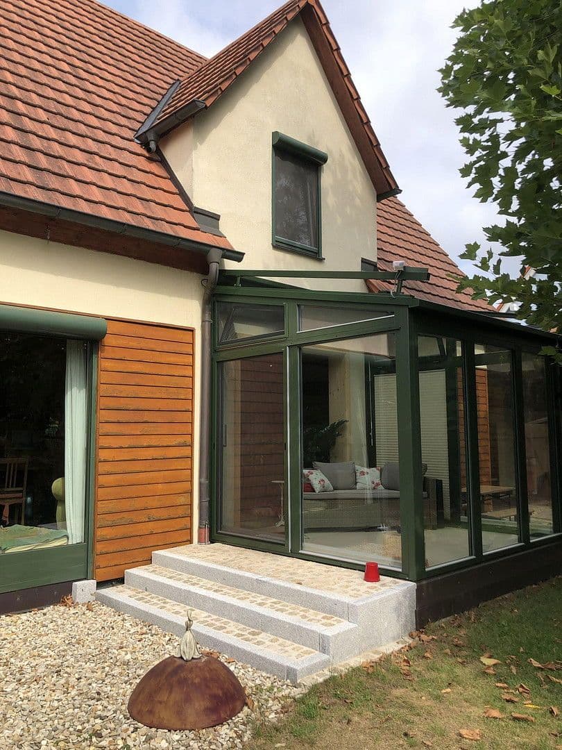 Predaj domu 128 m², pozemek 576 m², Frensdorf, Bavorsko Predaj domu 128 m², pozemek 576 m², Frensdorf, Bavorsko