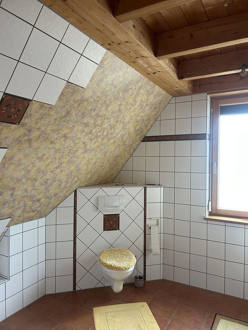 Predaj domu 128 m², pozemek 576 m², Frensdorf, Bavorsko Predaj domu 128 m², pozemek 576 m², Frensdorf, Bavorsko