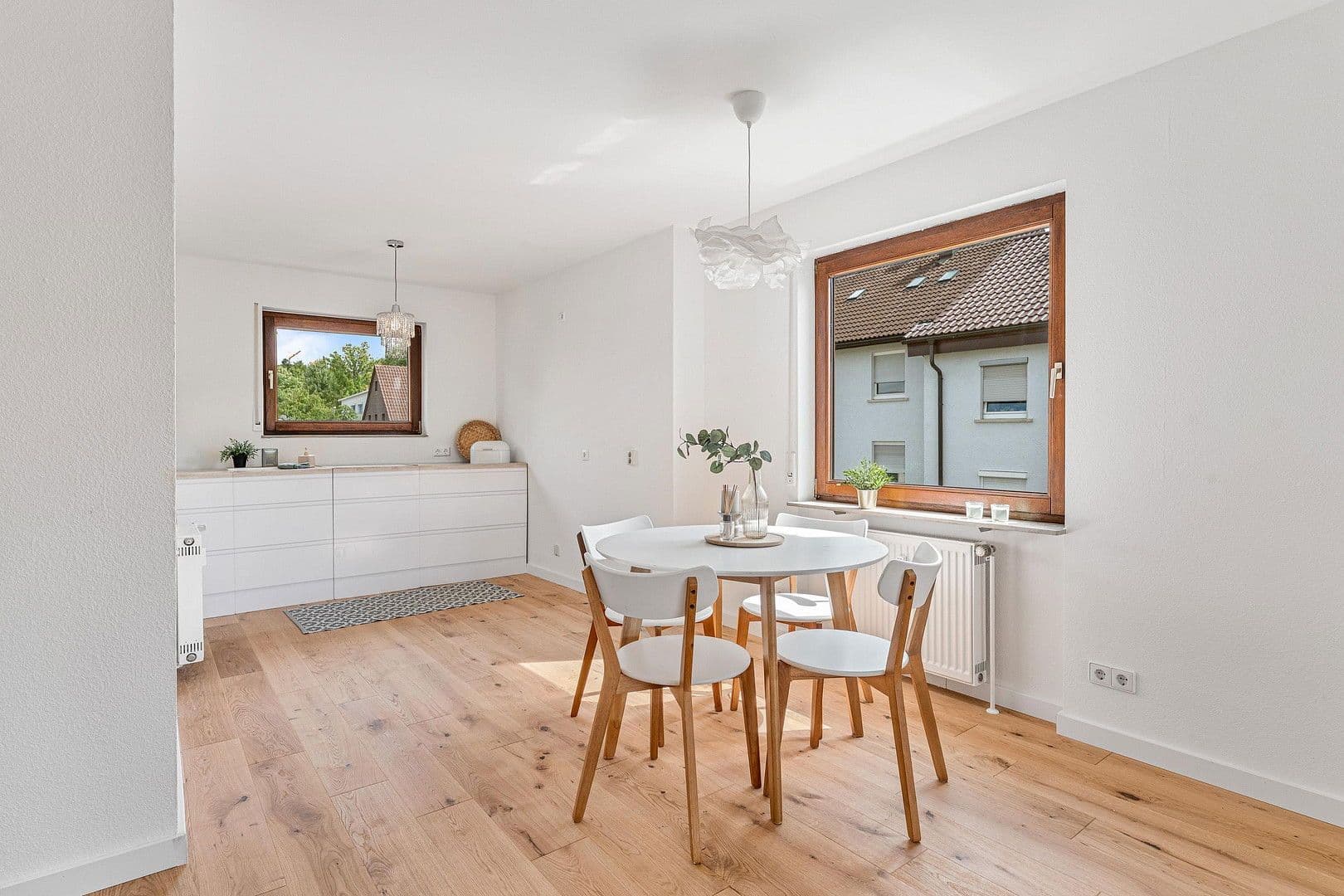 Predaj bytu 3-izbový 84 m², Leonberg, Bádensko-Wurttembersko Predaj bytu 3-izbový 84 m², Leonberg, Bádensko-Wurttembersko