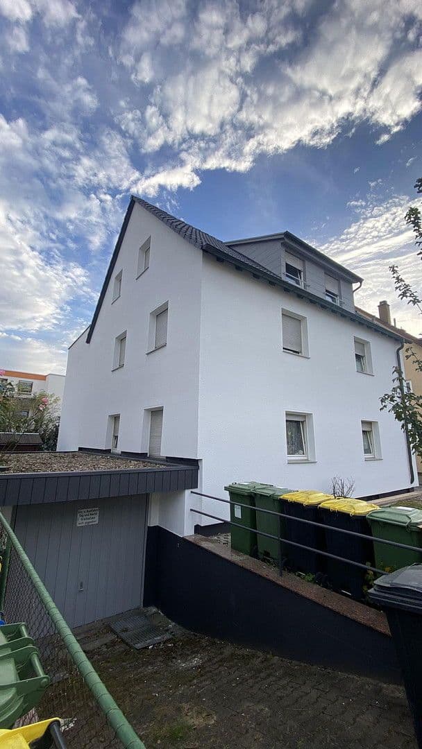 Predaj domu 243 m², pozemek 461 m², Kornwestheim, Bádensko-Wurttembersko Predaj domu 243 m², pozemek 461 m², Kornwestheim, Bádensko-Wurttembersko
