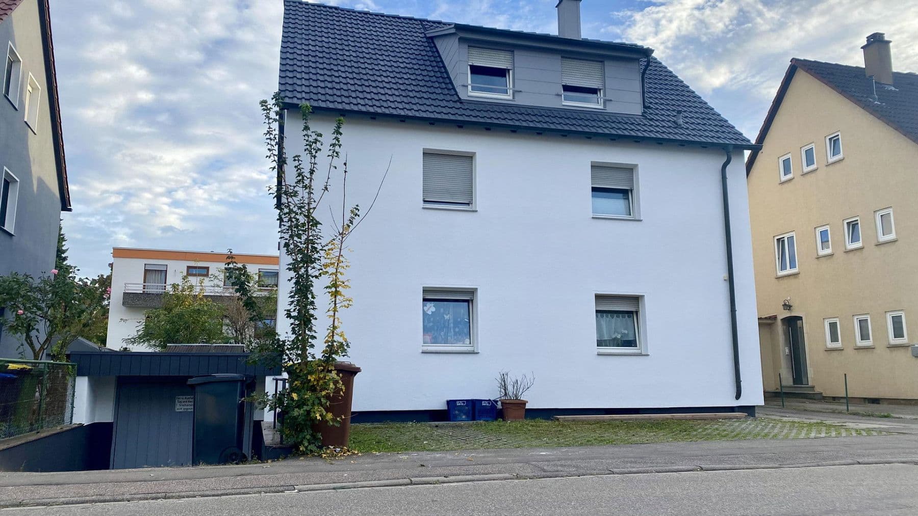 Predaj domu 243 m², pozemek 461 m², Kornwestheim, Bádensko-Wurttembersko Predaj domu 243 m², pozemek 461 m², Kornwestheim, Bádensko-Wurttembersko