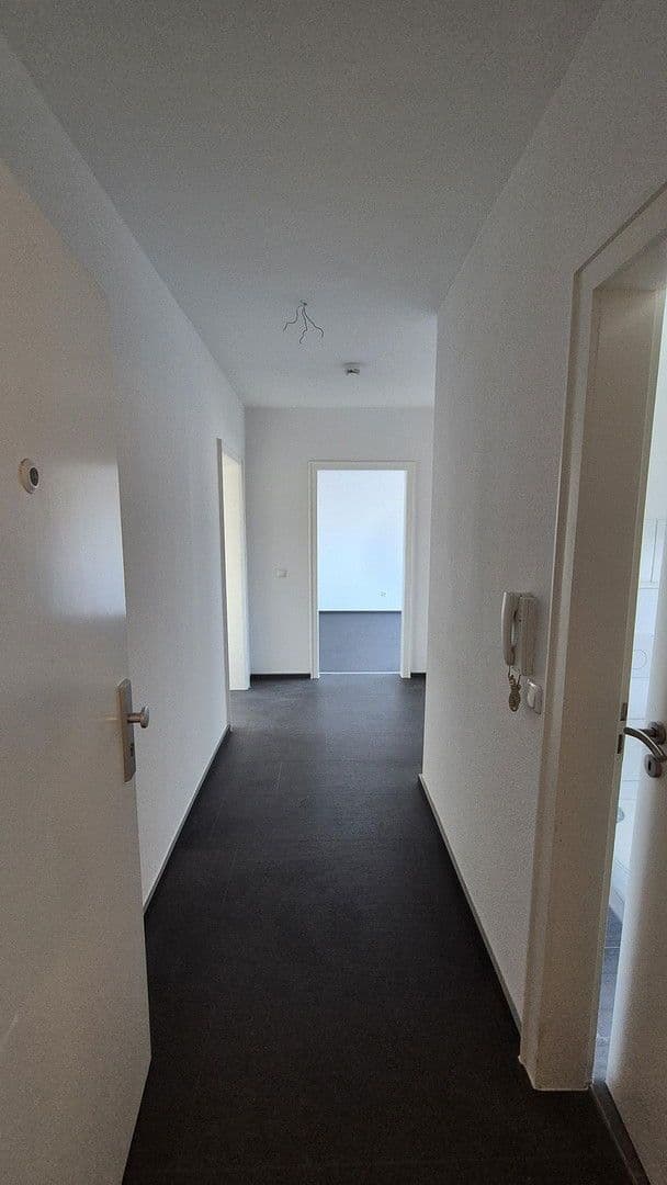 Prenájom bytu 3-izbový 80 m², Osnabrück, Dolné Sasko Prenájom bytu 3-izbový 80 m², Osnabrück, Dolné Sasko