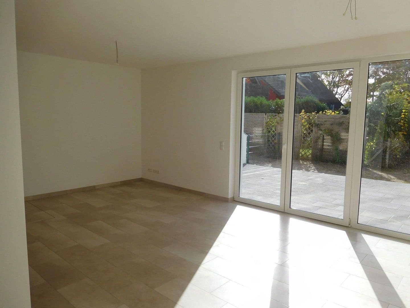 Prenájom domu 113 m², pozemek 291 m², Berlin, Berlín Prenájom domu 113 m², pozemek 291 m², Berlin, Berlín