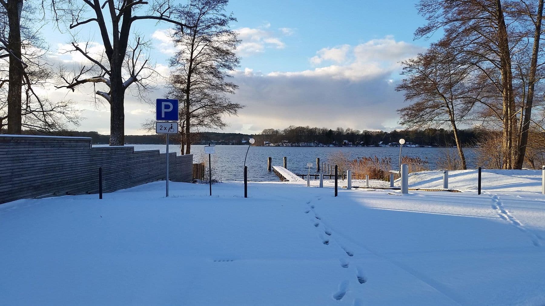 Prenájom bytu 2-izbový 61 m², Teupitz, Brandenbursko Prenájom bytu 2-izbový 61 m², Teupitz, Brandenbursko