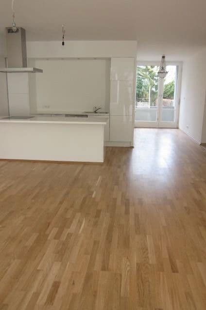 Prenájom bytu 3-izbový 109 m², Wien, Viedeň Prenájom bytu 3-izbový 109 m², Wien, Viedeň