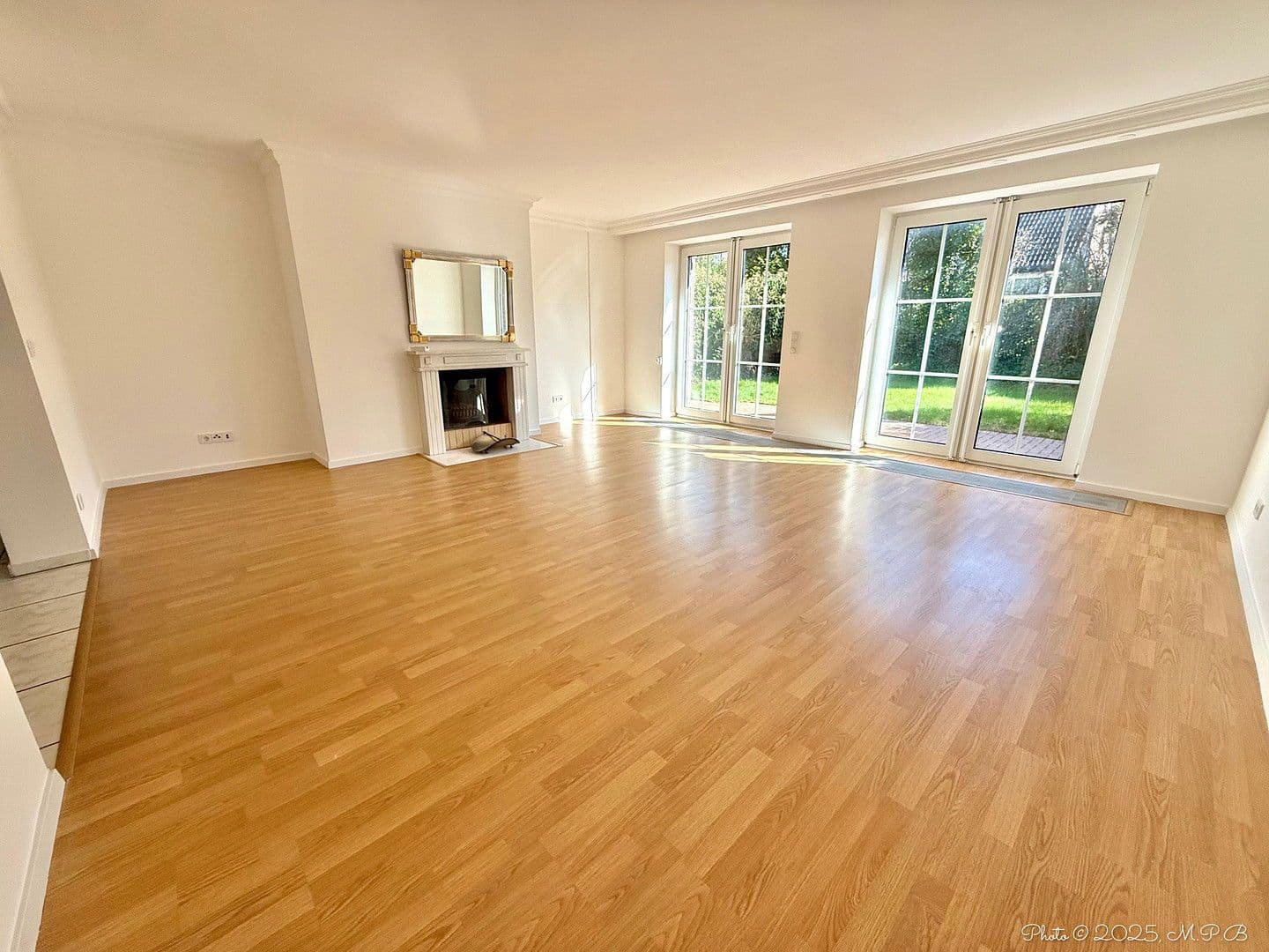 Predaj domu 213 m², pozemek 271 m², Rheinbrohler Weg 39, Düsseldorf, Severné Porýnie - Westfálsko Predaj domu 213 m², pozemek 271 m², Rheinbrohler Weg 39, Düsseldorf, Severné Porýnie - Westfálsko