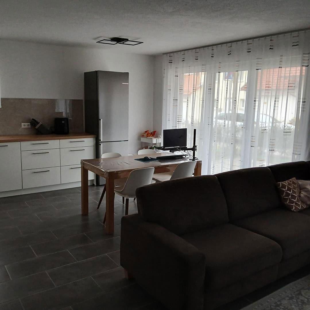 Predaj bytu 3-izbový 80 m², Fuhrmannstrasse 1, Freudenstadt, Bádensko-Wurttembersko Predaj bytu 3-izbový 80 m², Fuhrmannstrasse 1, Freudenstadt, Bádensko-Wurttembersko