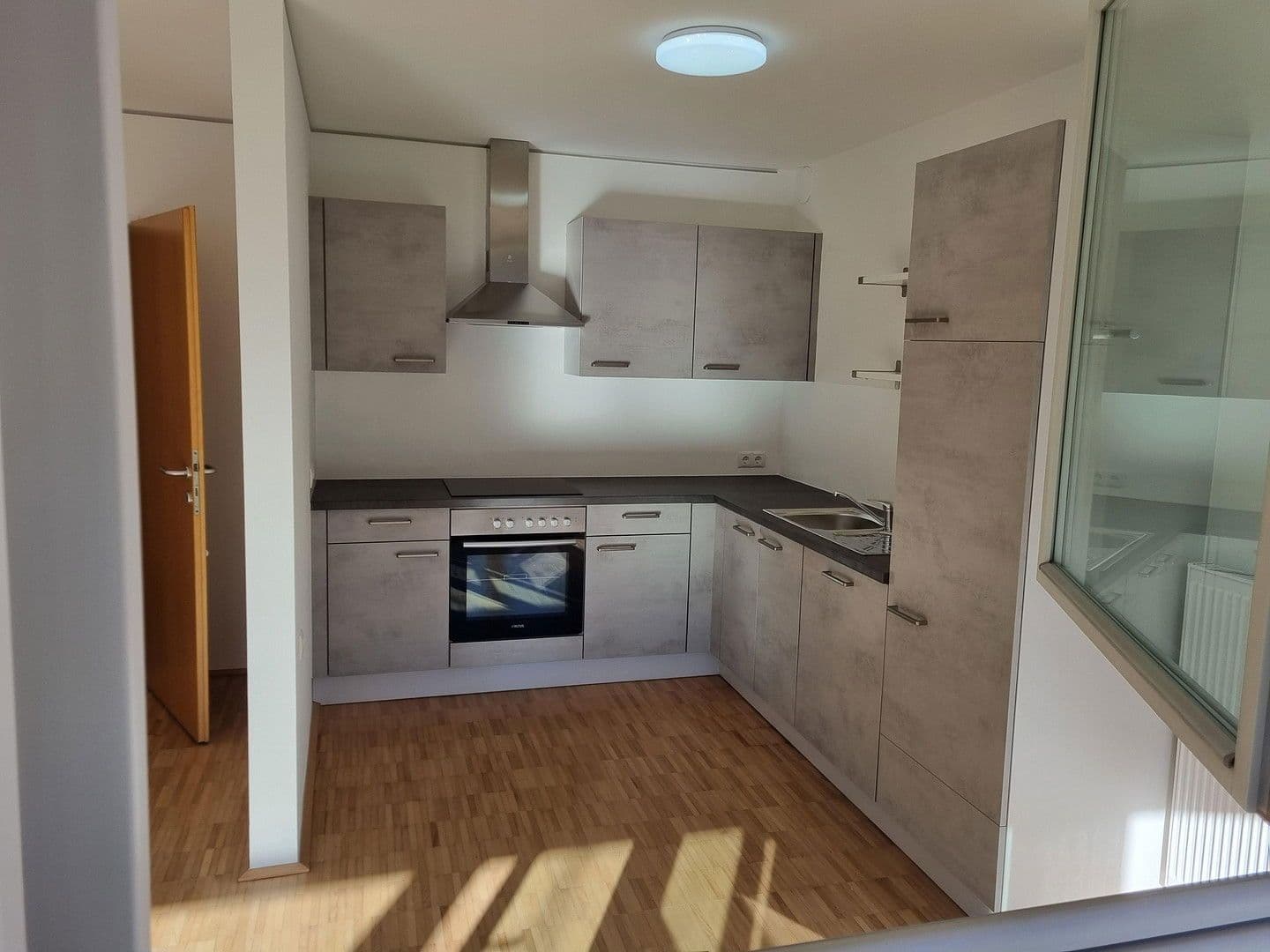 Predaj bytu 3-izbový 78 m², Hall in Tirol, Tirolsko Predaj bytu 3-izbový 78 m², Hall in Tirol, Tirolsko