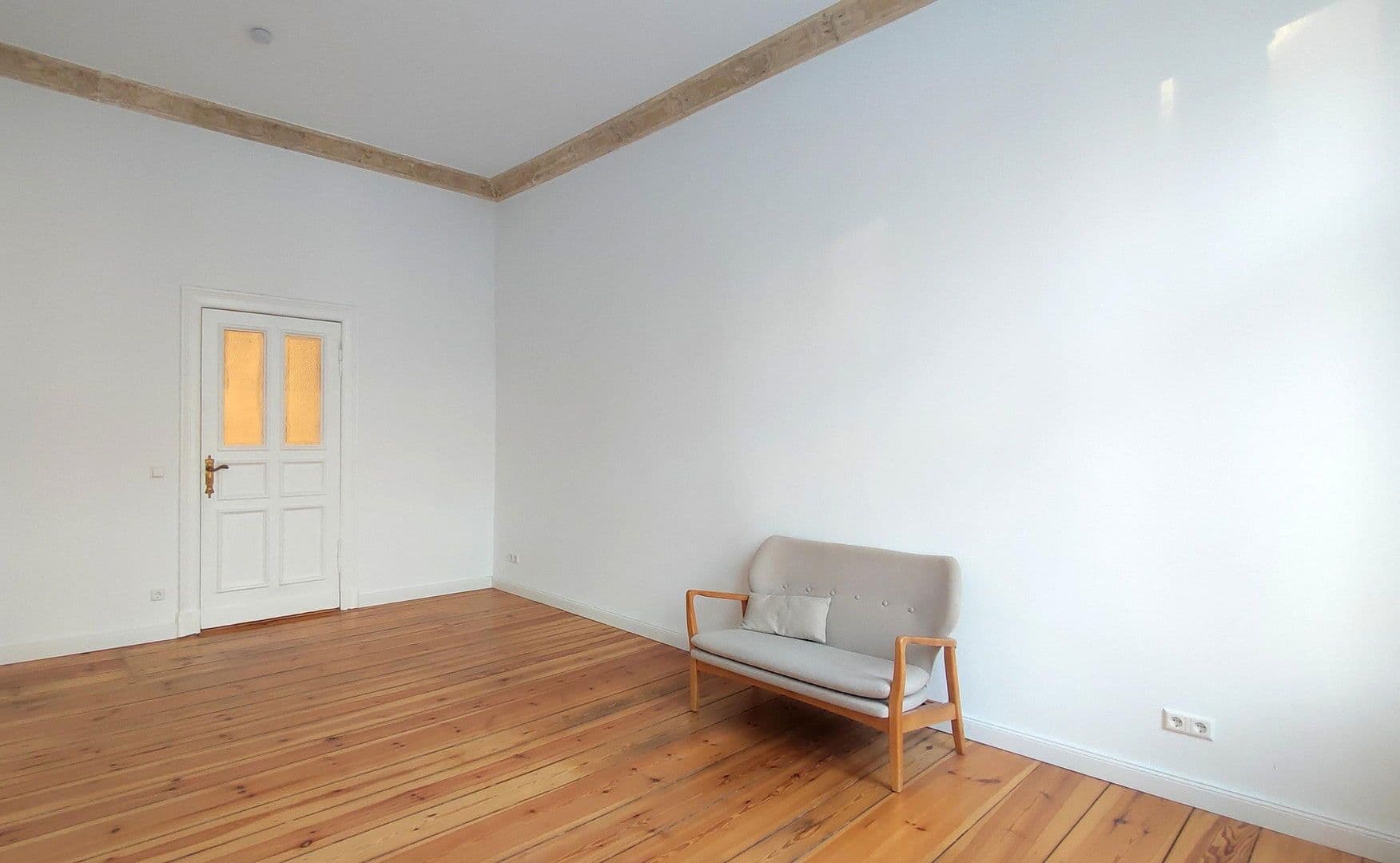 Prenájom bytu 4-izbový 137 m², Westfälische Str. 54, Berlin, Berlín Prenájom bytu 4-izbový 137 m², Westfälische Str. 54, Berlin, Berlín