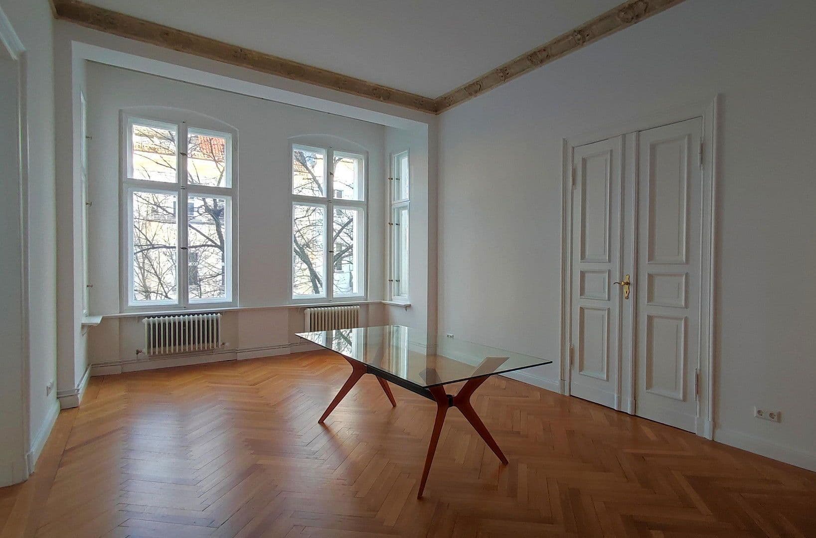 Prenájom bytu 4-izbový 137 m², Westfälische Str. 54, Berlin, Berlín Prenájom bytu 4-izbový 137 m², Westfälische Str. 54, Berlin, Berlín