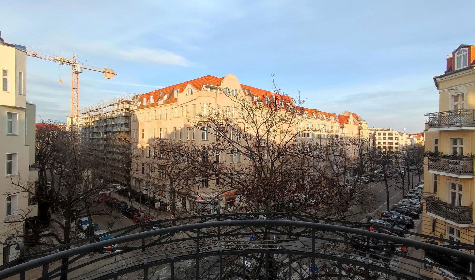 Prenájom bytu 4-izbový 137 m², Westfälische Str. 54, Berlin, Berlín Prenájom bytu 4-izbový 137 m², Westfälische Str. 54, Berlin, Berlín