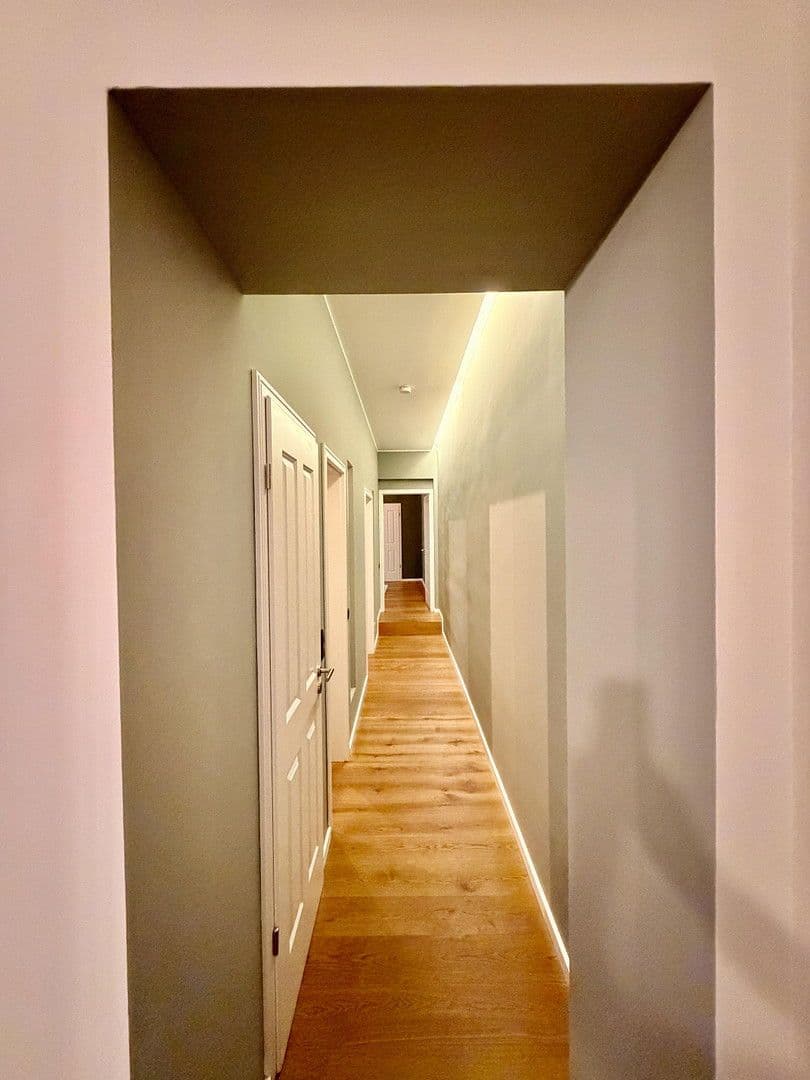 Predaj bytu 3-izbový 125 m², Graefestrasse 80, Berlin, Berlín Predaj bytu 3-izbový 125 m², Graefestrasse 80, Berlin, Berlín