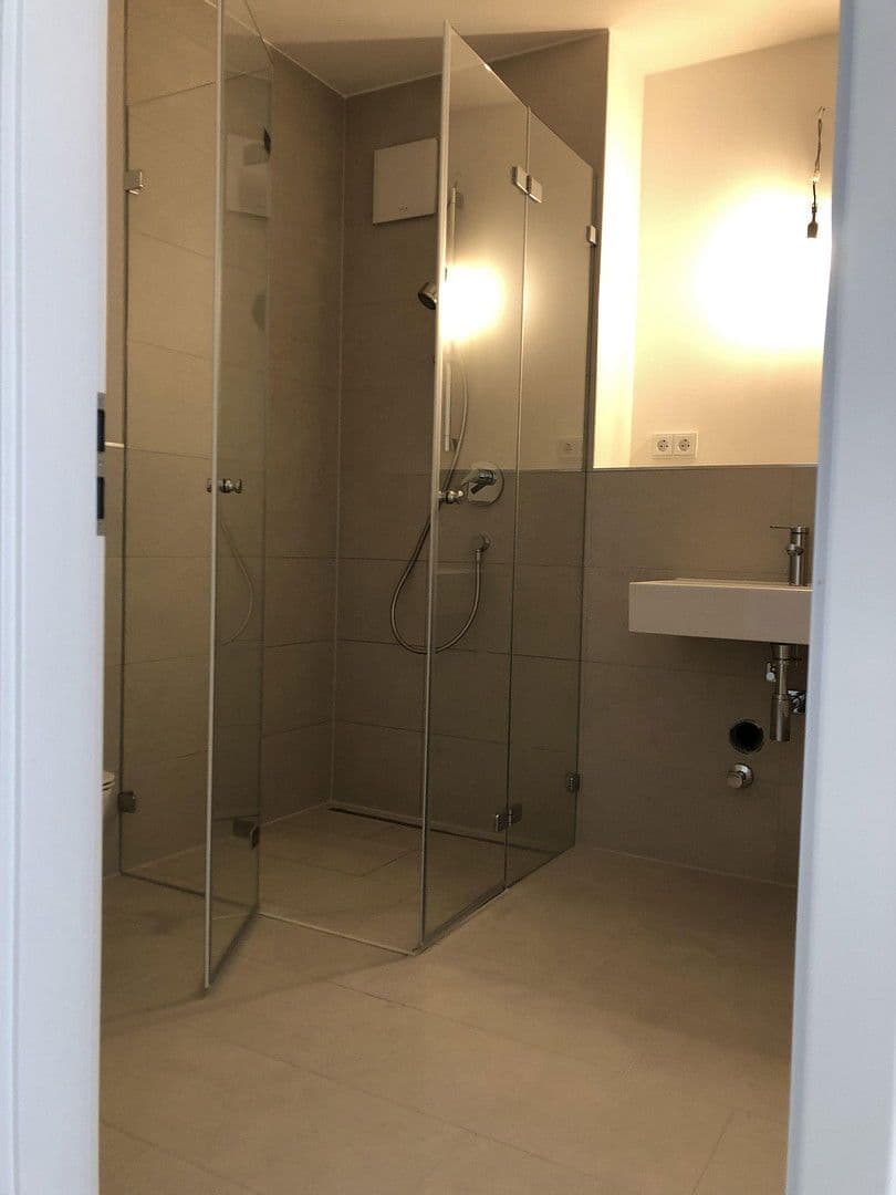 Predaj bytu 3-izbový 88 m², Maxfeldstr. 48, Nürnberg, Bavorsko Predaj bytu 3-izbový 88 m², Maxfeldstr. 48, Nürnberg, Bavorsko