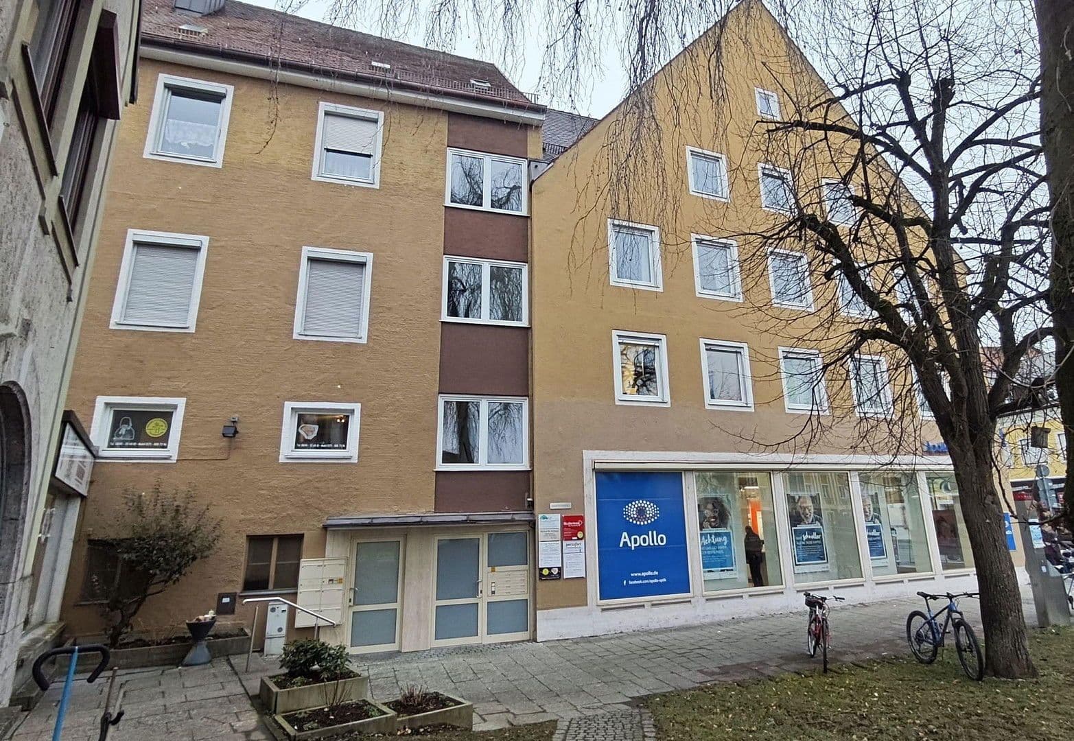 Prenájom bytu 4-izbový 115 m², Fürstenfeldbruck, Bavorsko Prenájom bytu 4-izbový 115 m², Fürstenfeldbruck, Bavorsko