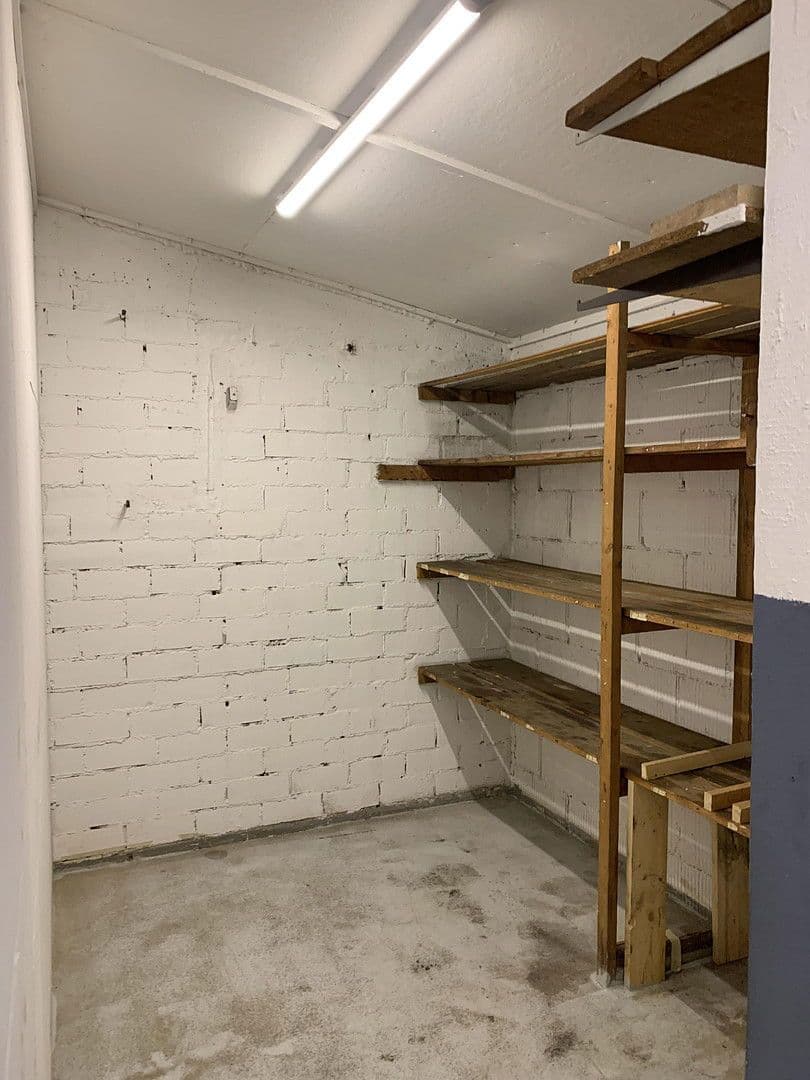 Prenájom nebytového priestoru 124 m², Reismühlenweg 16, Uhldingen-Mühlhofen, Bádensko-Wurttembersko Prenájom nebytového priestoru 124 m², Reismühlenweg 16, Uhldingen-Mühlhofen, Bádensko-Wurttembersko