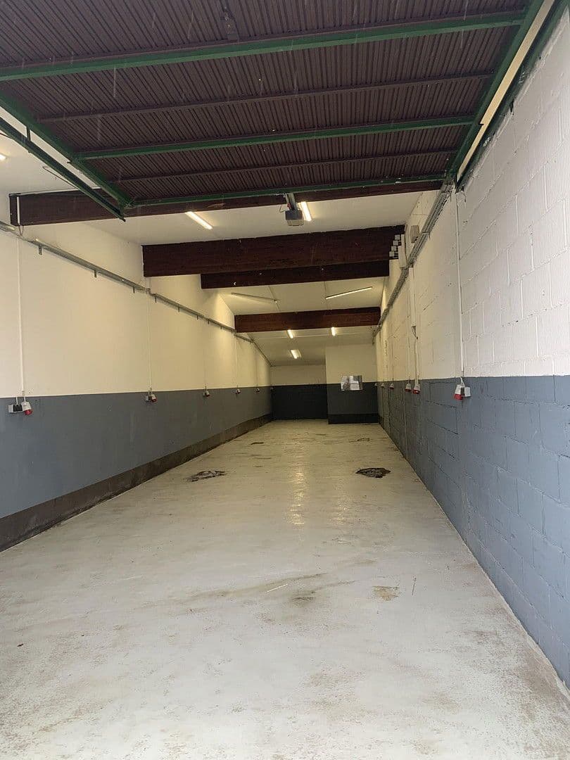 Prenájom nebytového priestoru 124 m², Reismühlenweg 16, Uhldingen-Mühlhofen, Bádensko-Wurttembersko Prenájom nebytového priestoru 124 m², Reismühlenweg 16, Uhldingen-Mühlhofen, Bádensko-Wurttembersko